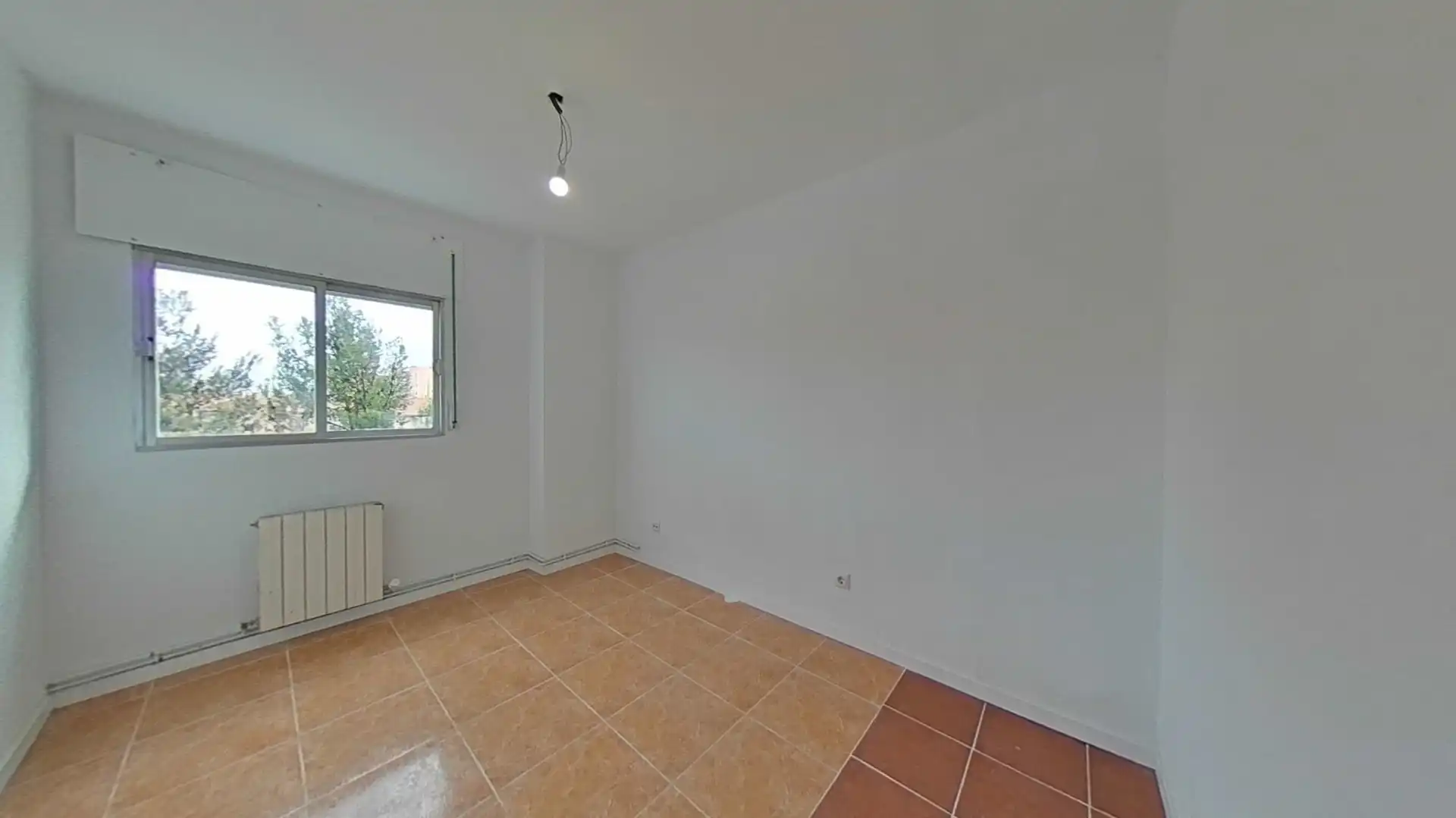 Bedroom of Flat for sale in Madrid