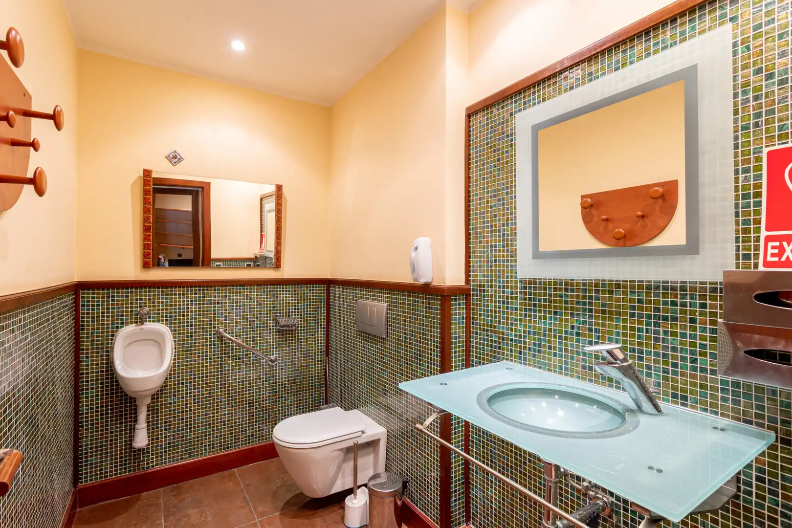 Bathroom of Commercial properties for sale in Marbella  with Air Conditioner and Furnished