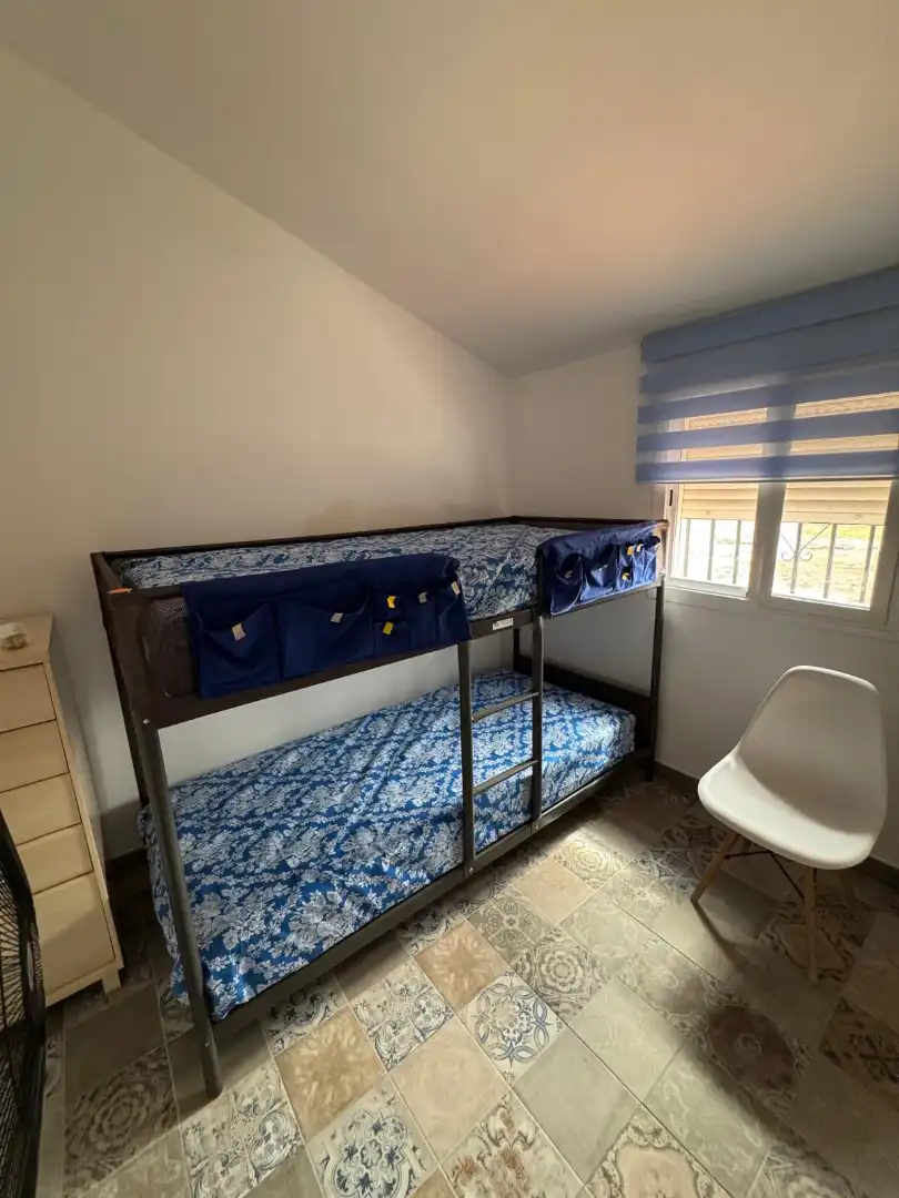 Schlafzimmer von Country house zum Verkauf in Lucena del Puerto mit Schwimmbad