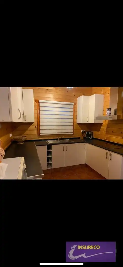 Cocina de Casa o chalet en venta en Cuadros con Calefacción, Jardín privado y Terraza