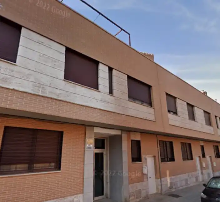 Vista exterior de Dúplex en venda en Ciudad Real amb Aire condicionat, Calefacció i Piscina comunitària