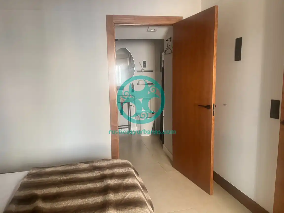 Habitación de Casa o chalet de alquiler en Cáceres con Aire acondicionado, Amueblado y Se aceptan mascotas
