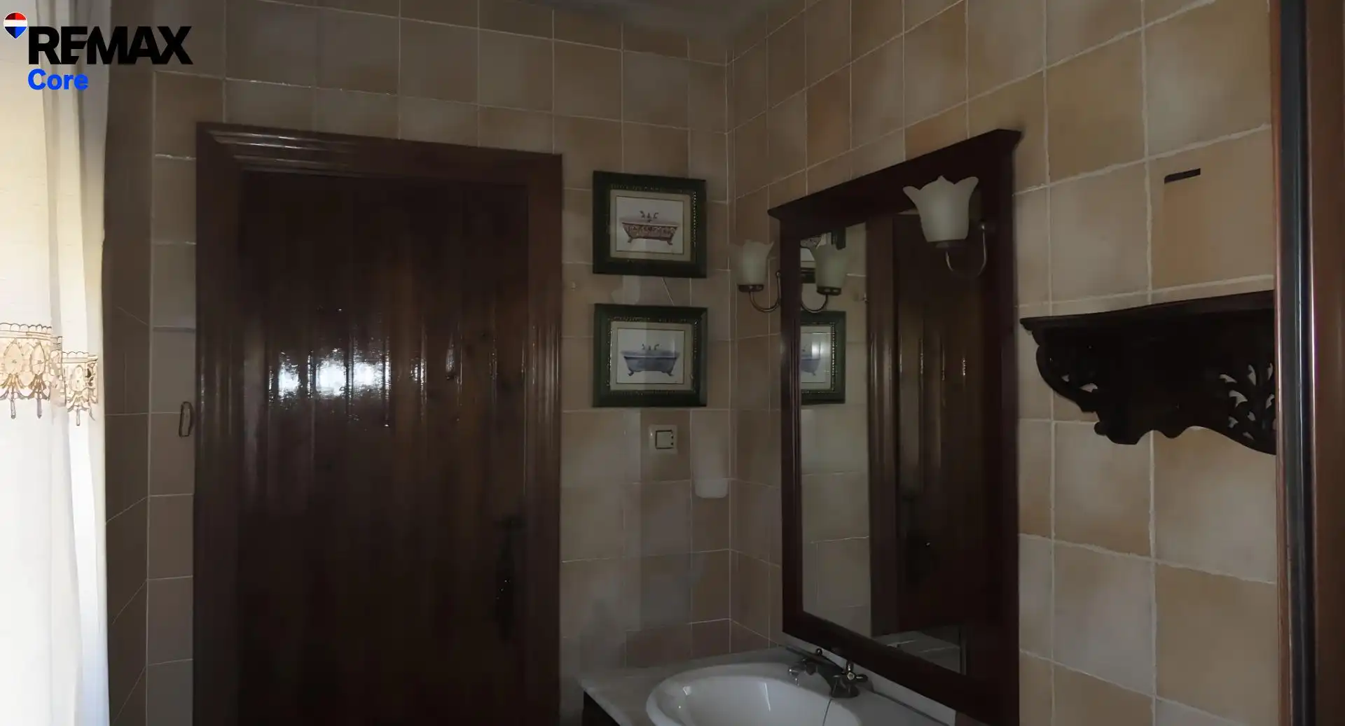 Bany de Casa o xalet en venda en Villar del Rey amb Aire condicionat, Calefacció i Jardí privat