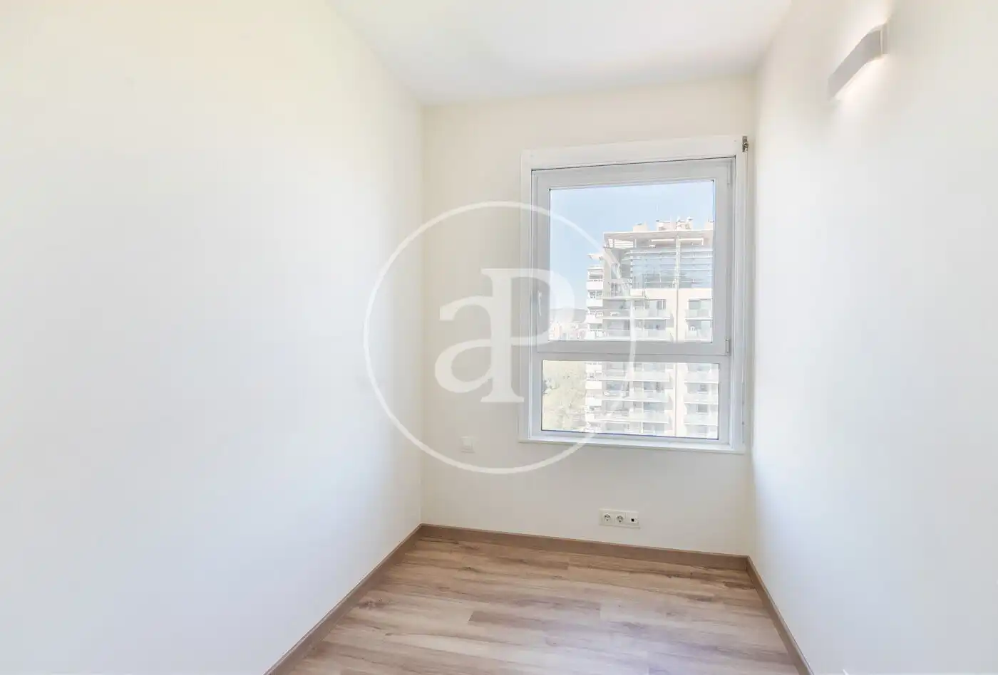 Habitación de Piso en venta en Barcelona con Aire acondicionado, Calefacción y Jardín privado