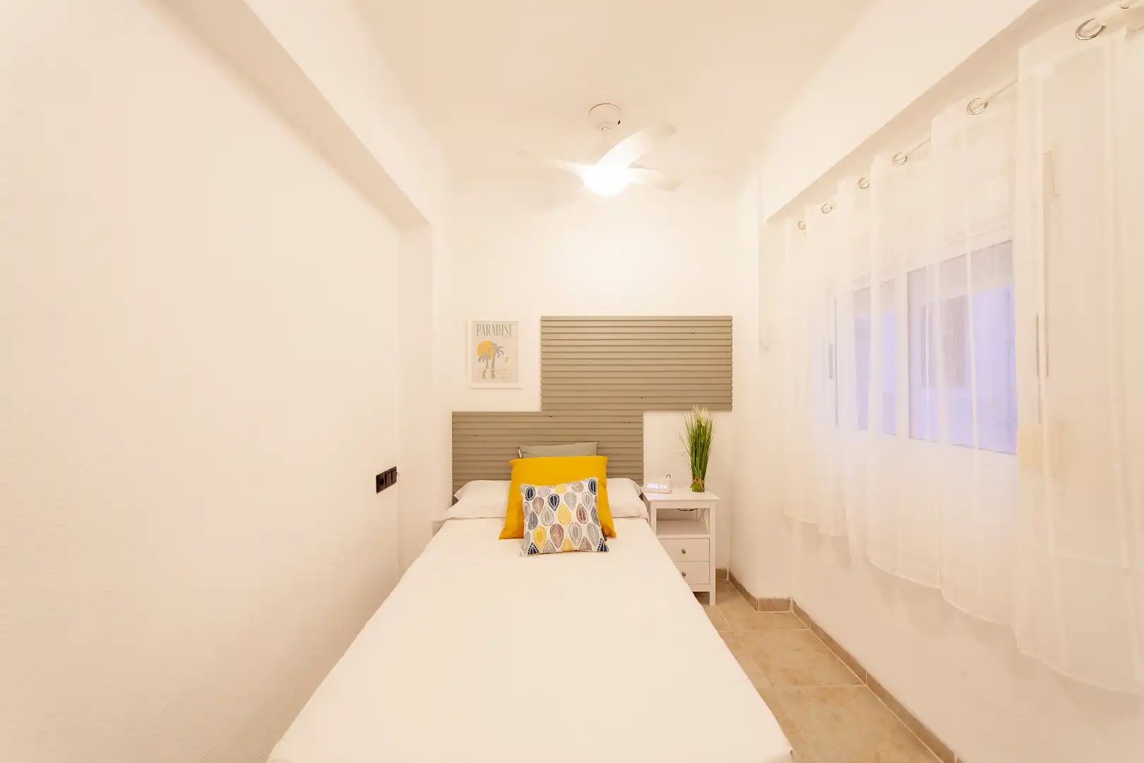 Schlafzimmer von Wohnung zur Miete in Sueca mit Klimaanlage, Heizung und Terrasse