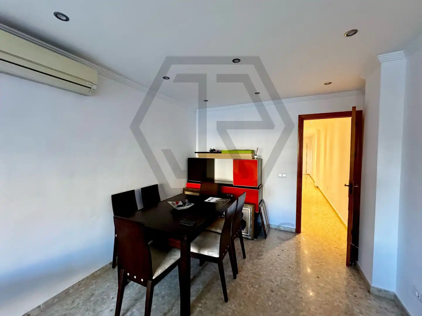Piso con piscina en venta en Pintor Antonio Valdes, imagen 32