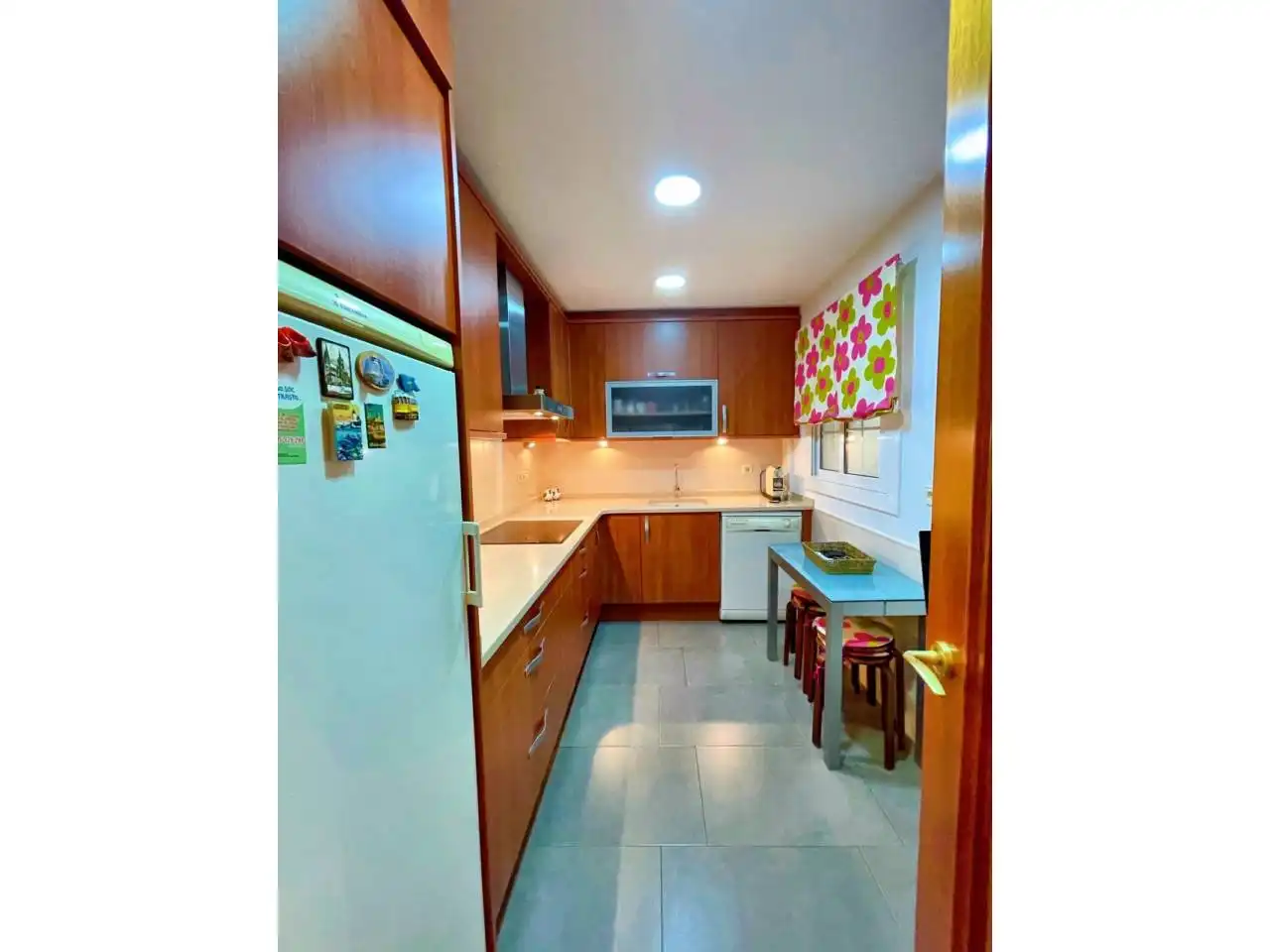 Kitchen of Flat for sale in Cerdanyola del Vallès  with Heating, Furnished and Balcony