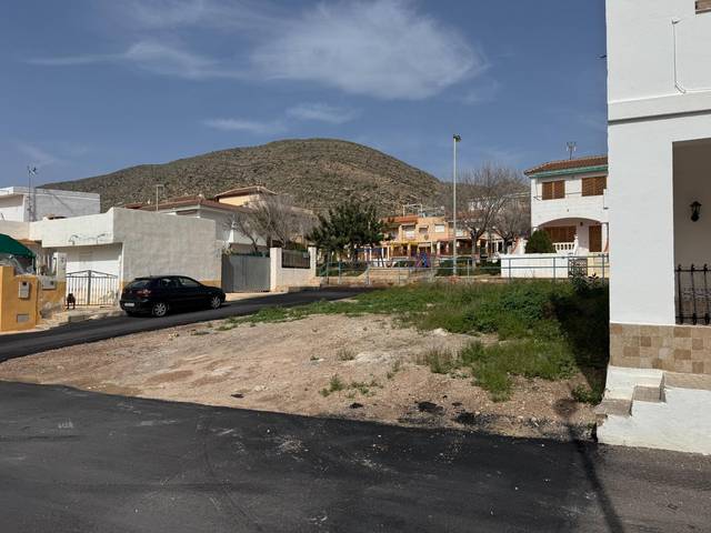 Terreno residencial en Venta en  MONTERILLA-CHAPINETA, 1 en Perín