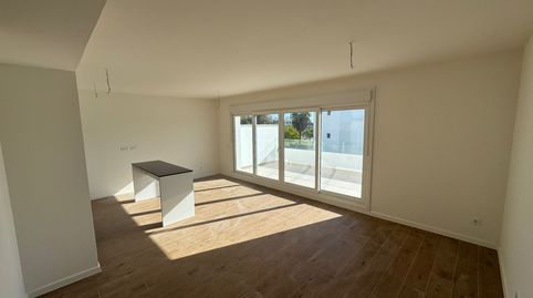 Foto 2 von Wohnungen zur Miete in Cancelada, Estepona