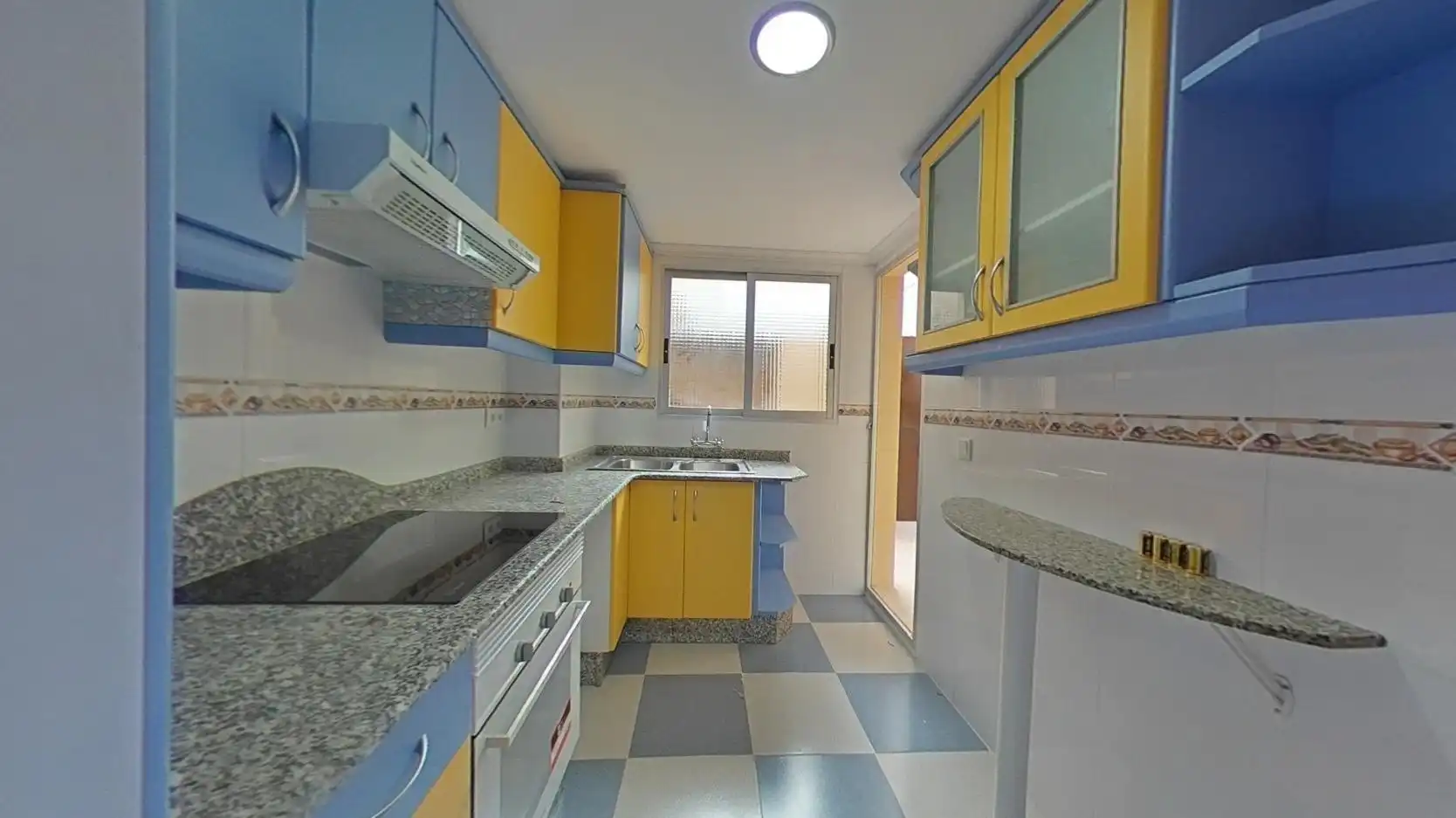 Kitchen of Flat for sale in Paiporta  with Terrace and Balcony