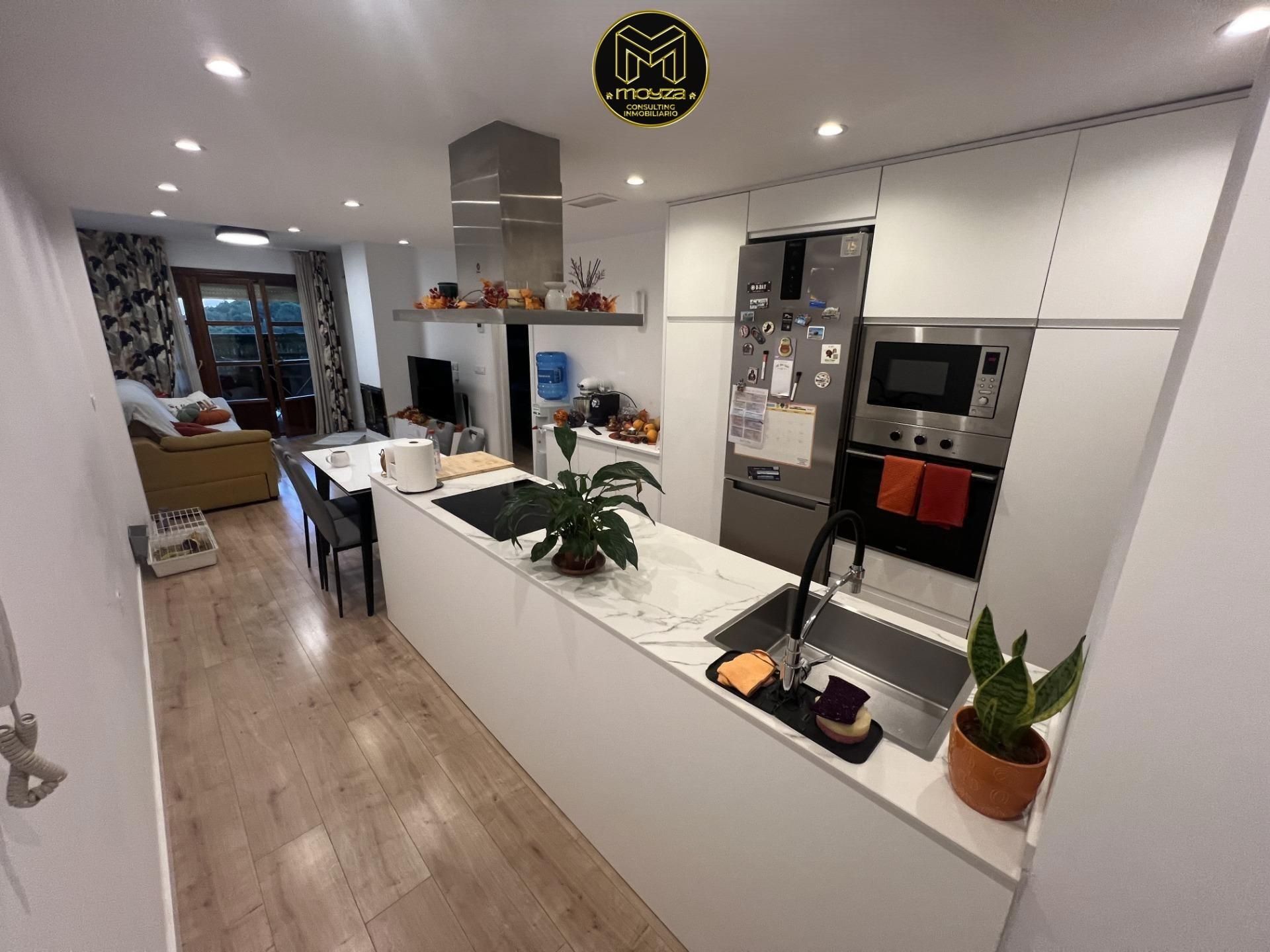 Cocina de Piso en venta en La Guardia de Jaén con Aire acondicionado, Terraza y Trastero