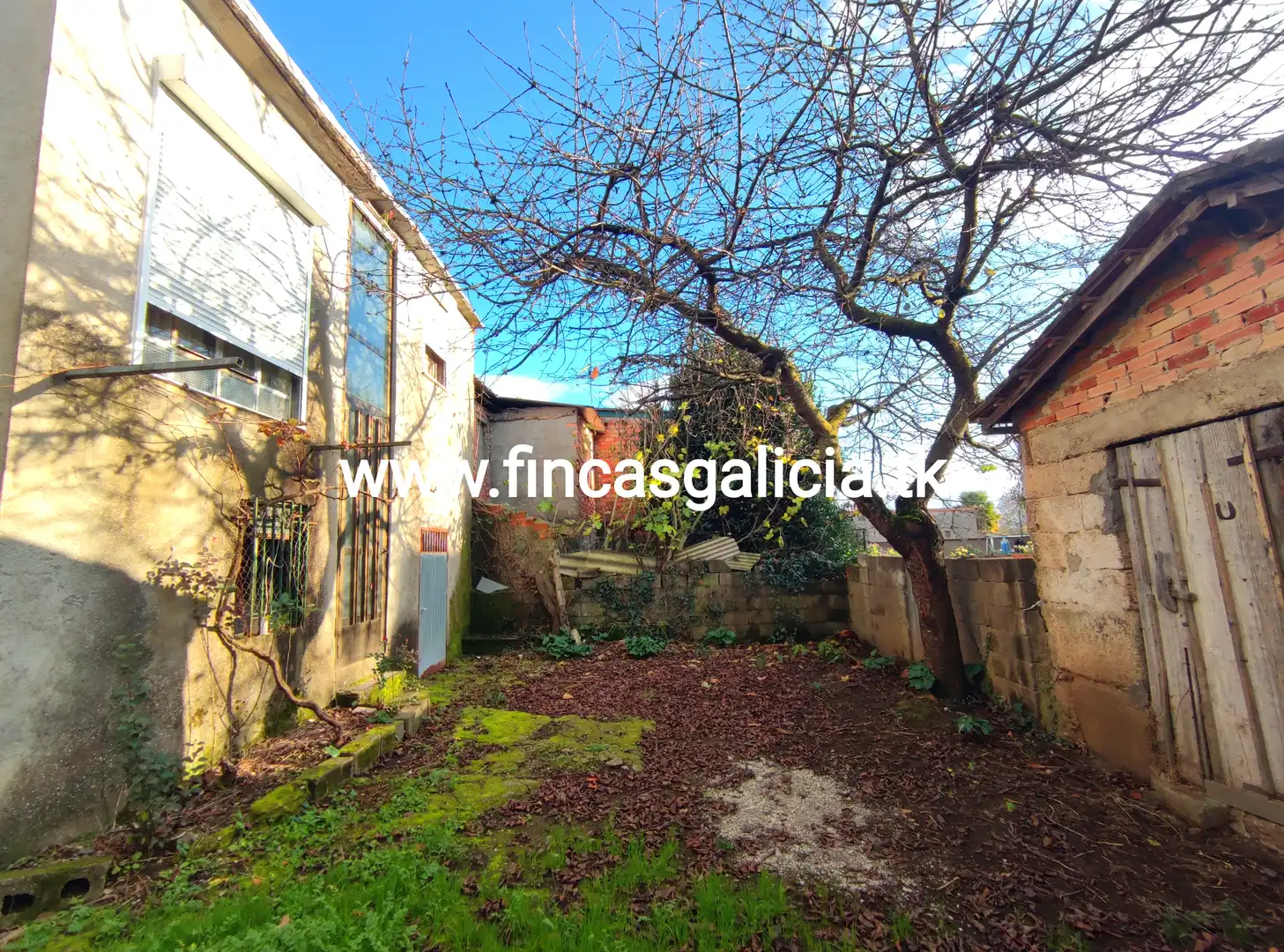 Casa adosada en venta en Verín