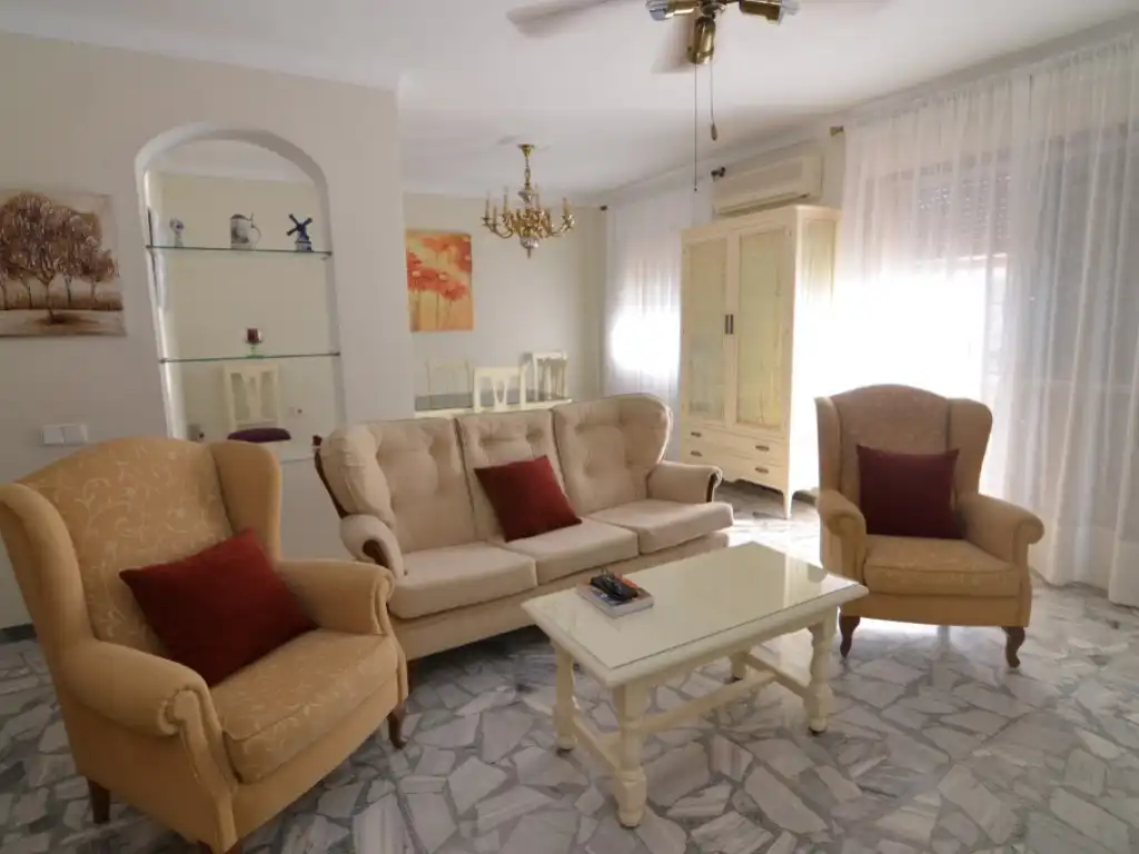 Wohnung zur Miete in Calle Francisco Rivera Paquirri, San José de la Rinconada