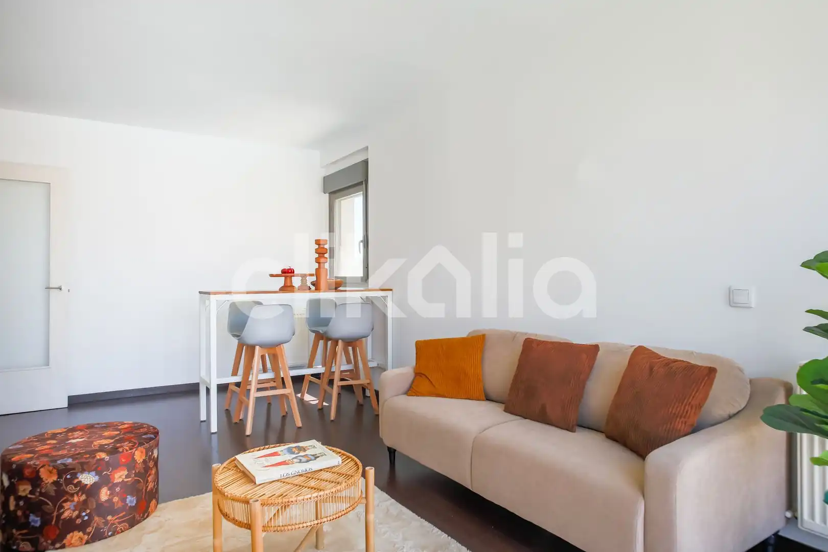 Sala de estar de Piso en venta en Torrejón de Ardoz con Calefacción, Trastero y Piscina