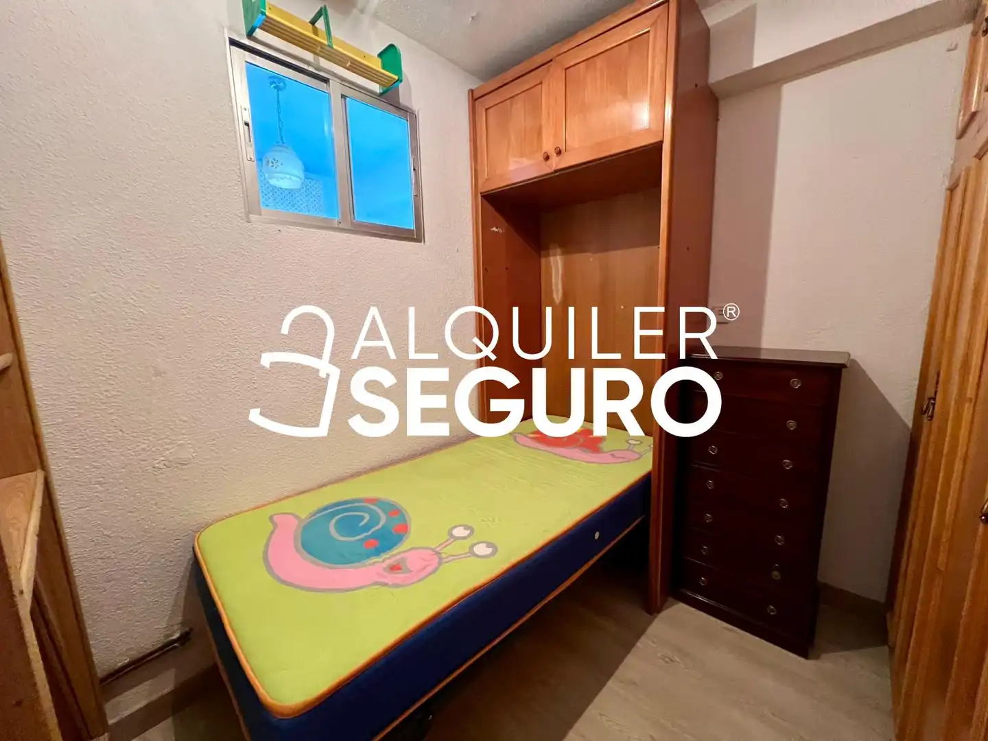 Schlafzimmer von Wohnung zur Miete in Madrid mit Klimaanlage, Heizung und Abstellraum