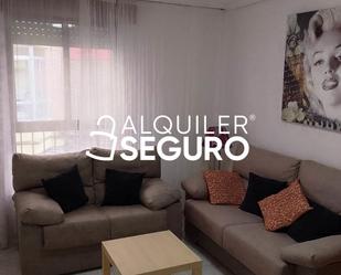 Living room of Flat to rent in Villanueva de Tapia  with Heating and Furnished