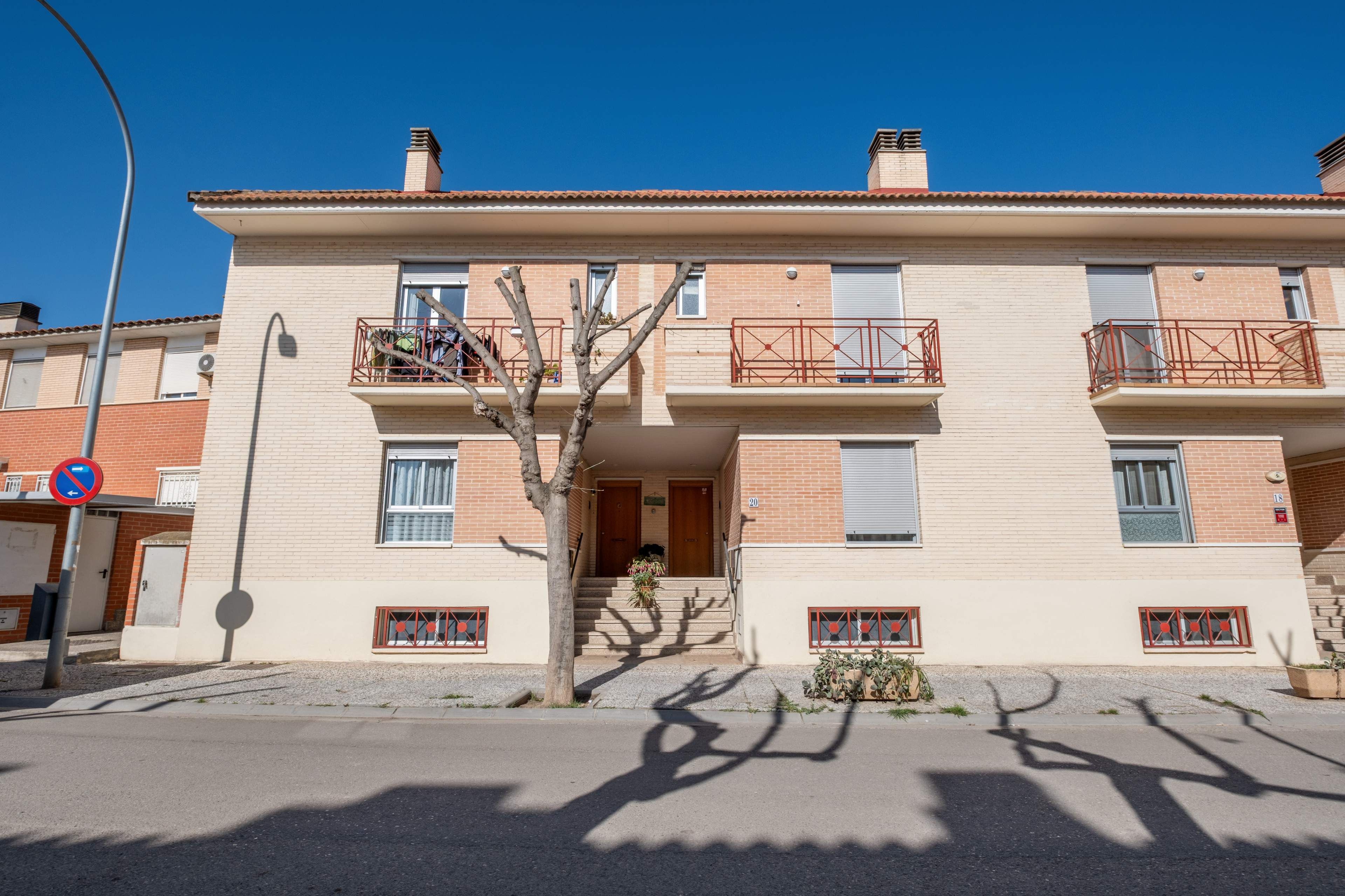 Single-family semi-detached for sale in Calle D JUAN LANUZA, 20, Pastriz