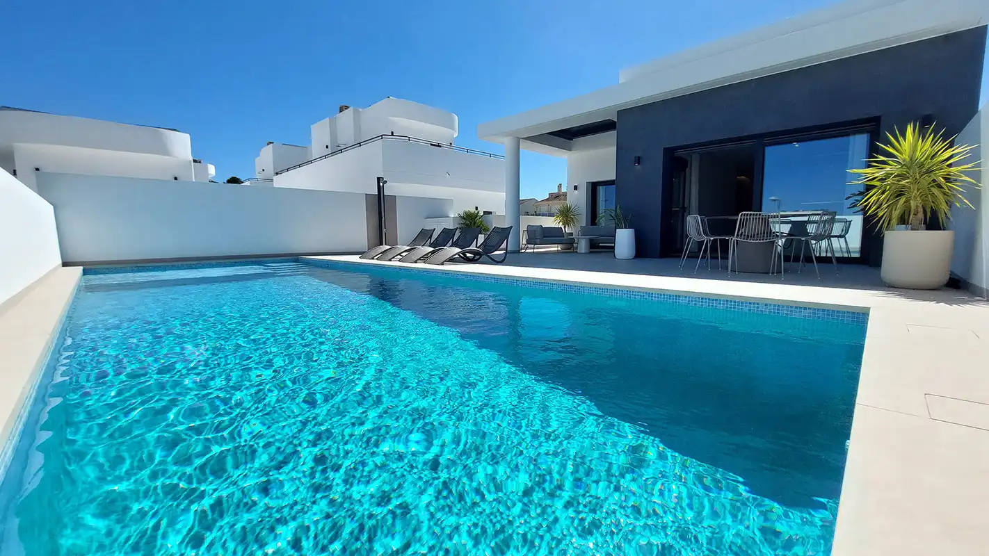 Piscina de Casa o chalet en venta en Rojales con Aire acondicionado, Calefacción y Jardín privado
