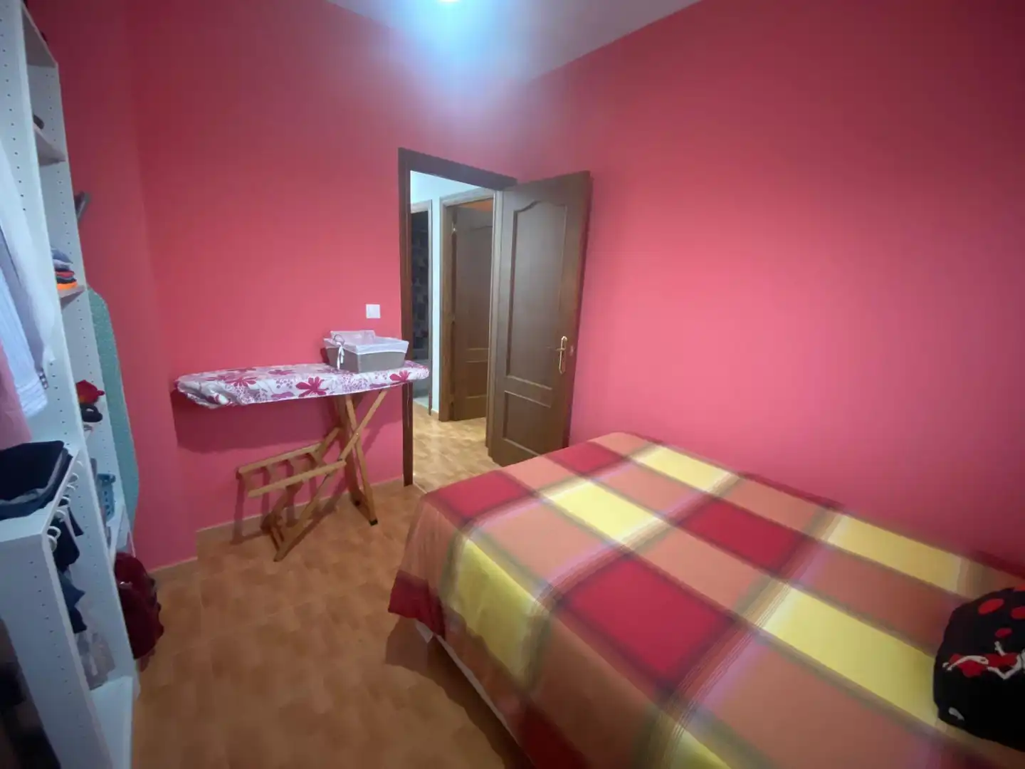 Habitación de Casa adosada en venta en Alameda con Aire acondicionado, Calefacción y Amueblado