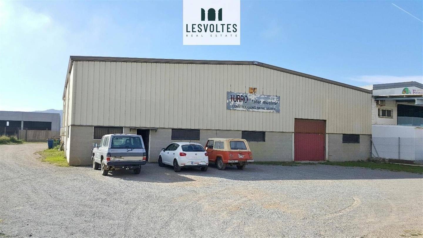 Exterior view of Industrial buildings for sale in Palafrugell