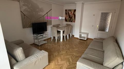 Foto 2 de Piso de alquiler en Colina, Madrid