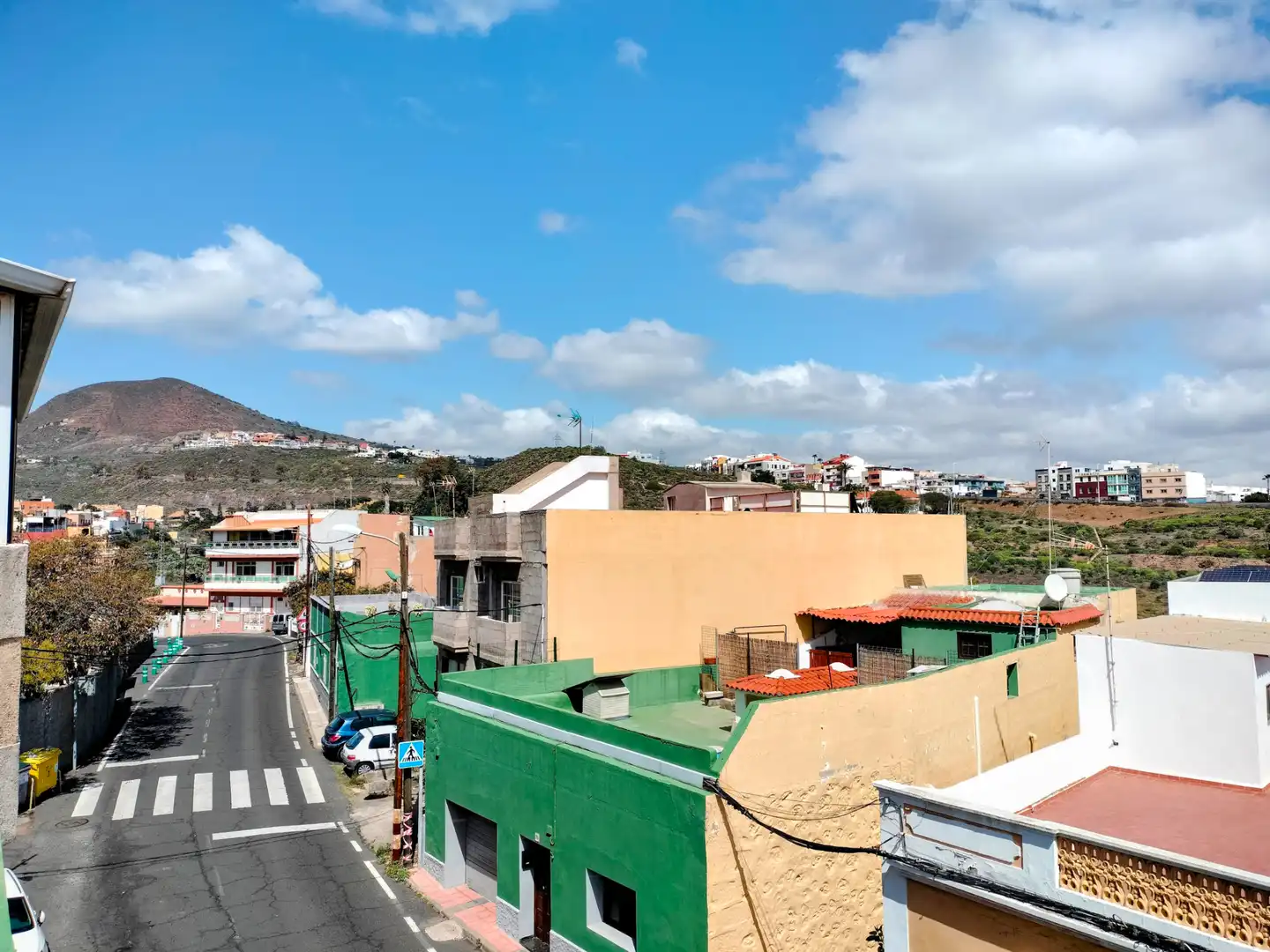 Vista exterior de Casa o chalet en venta en Telde con Aire acondicionado, Jardín privado y Terraza