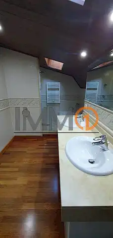 Casa aparellada en venda a Centro, imagen 12