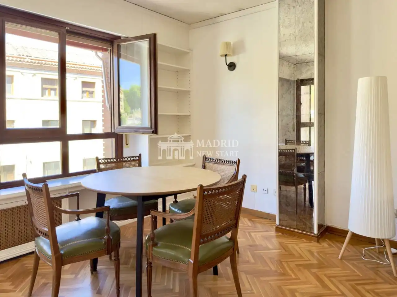 Habitación de Piso de alquiler en Segovia con Calefacción, Parquet y Terraza