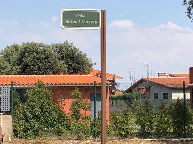 Terreno residencial en Venta en Calle Manuel Herrera en Carrascal de Barregas