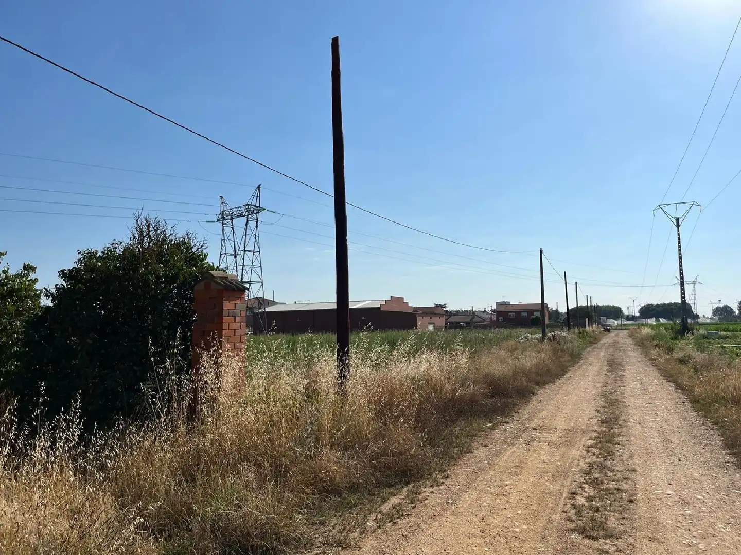 Nave industrial en venta en Hospital de Órbigo