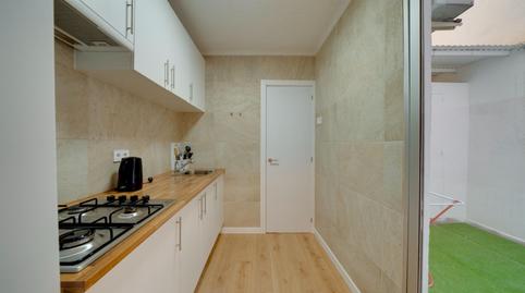 Foto 4 de Apartamento en venta en Calle Donoso Cortes, Carolinas Bajas, Alicante