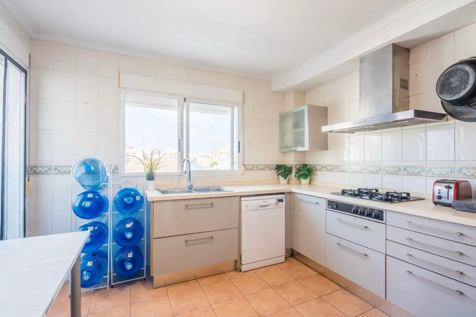 Cocina de Piso en venta en La Pobla de Farnals con Aire acondicionado, Horno y Balcón