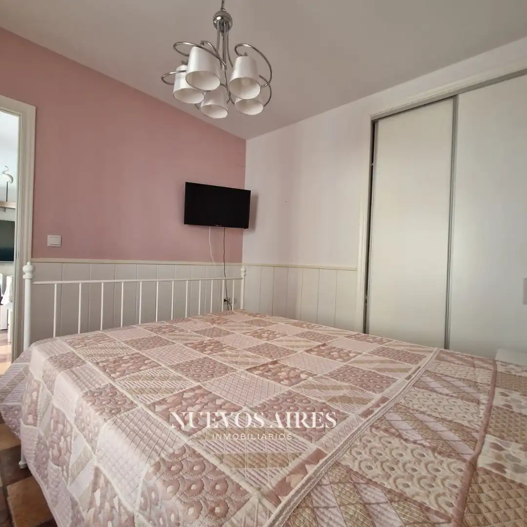 Flat for rent in Calle Infanta Beatriz, Centro - Calzada - Cabo Noval