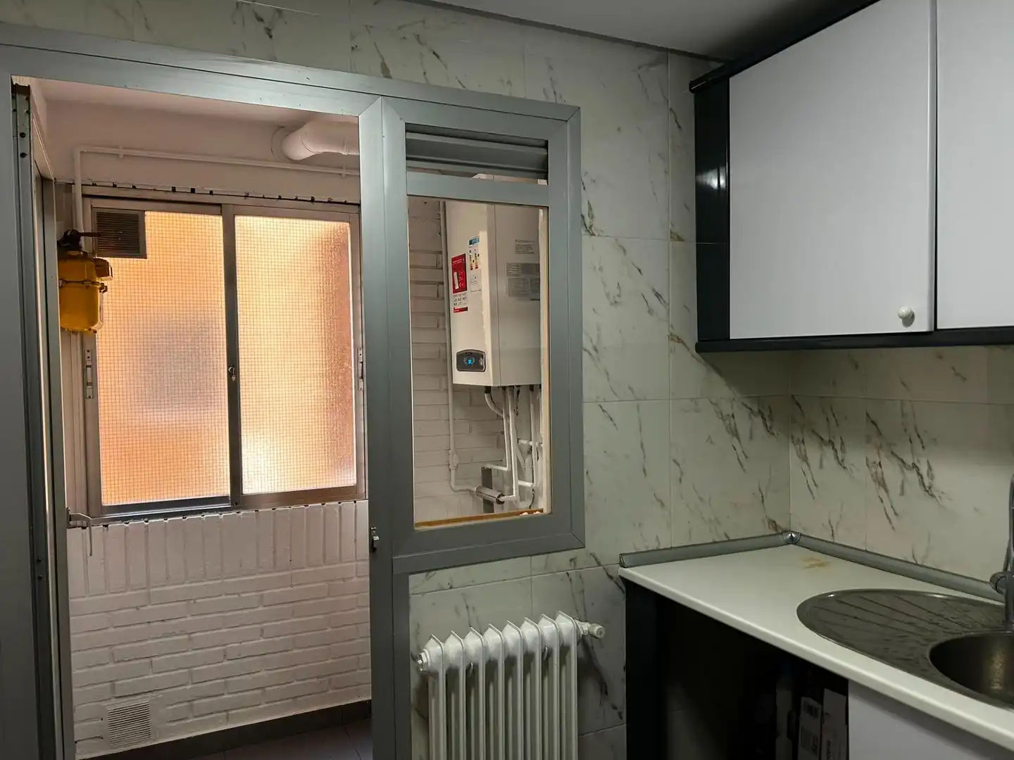 Küche von Wohnung zur Miete in Madrid mit Klimaanlage, Heizung und Parkett