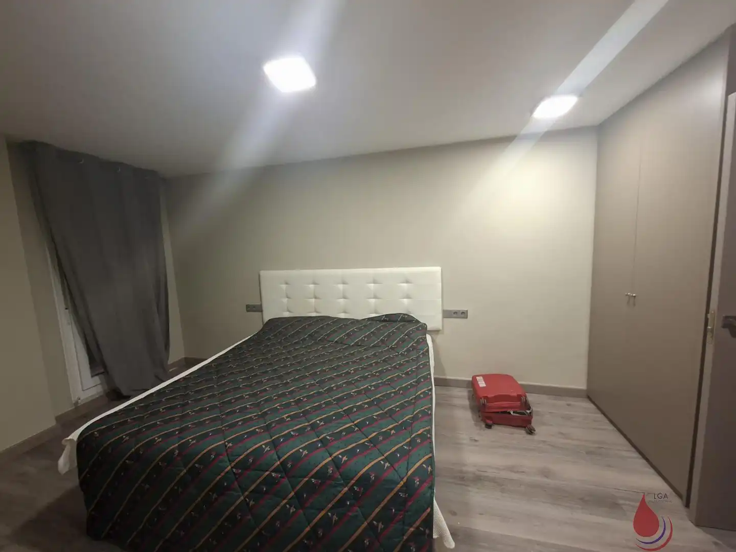 Bedroom of Flat for sale in Eixample