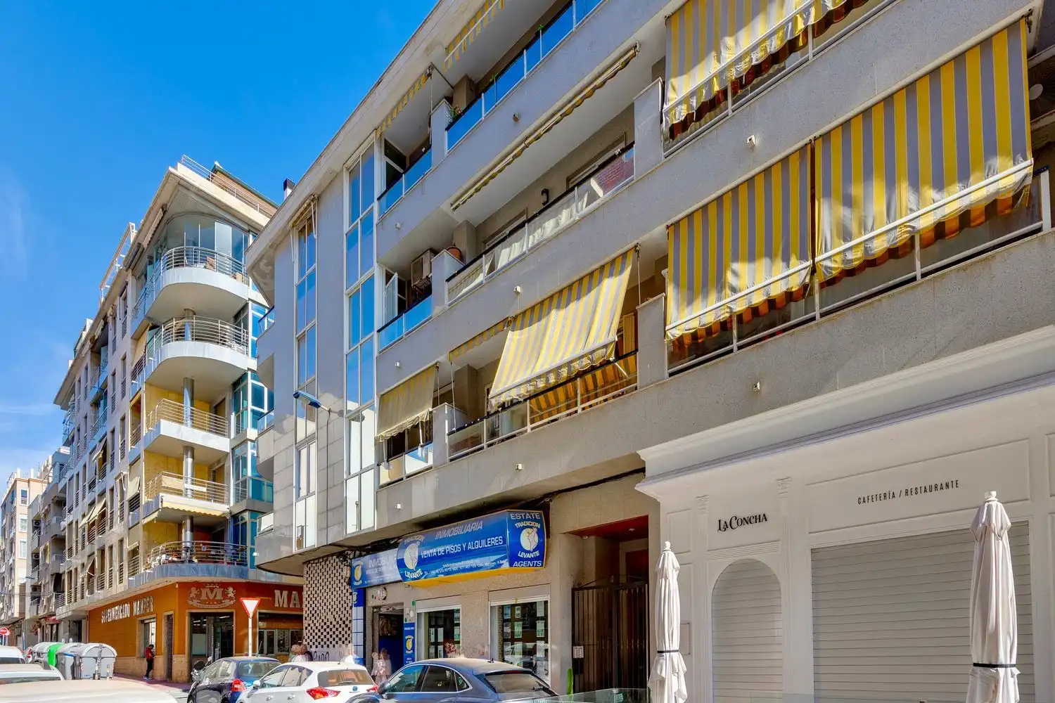 Exterior view of Duplexes for sale in Torrevieja  with Air Conditioner, Heating and Terrace