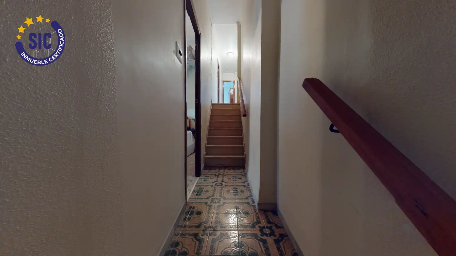 Casa adosada en venta en Benifaió