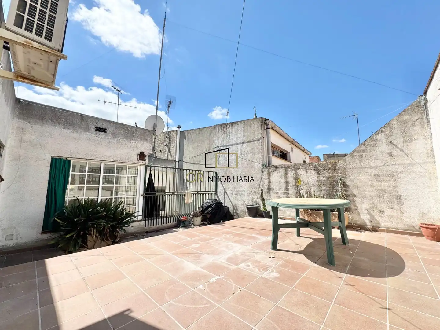 Vista exterior de Pis en venda en Vilafranca del Penedès amb Aire condicionat, Calefacció i Terrassa