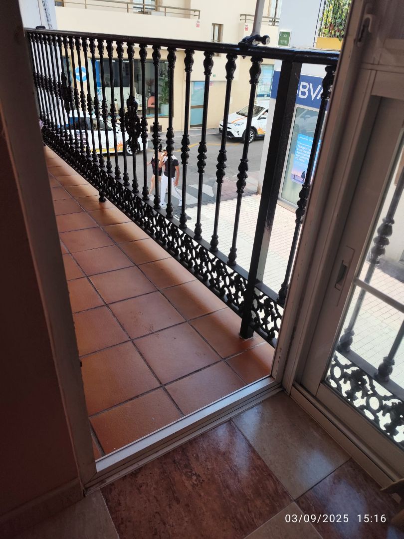 Balcony of Apartment for sale in Fuengirola  with Terrace, Furnished and Oven