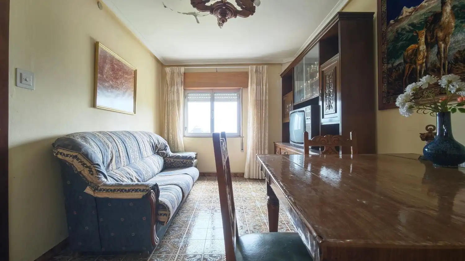 Living room of Flat for sale in Aller  with Heating, Private garden and Terrace