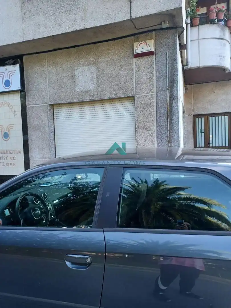 Aparcament de Local en venda en Torrelavega 