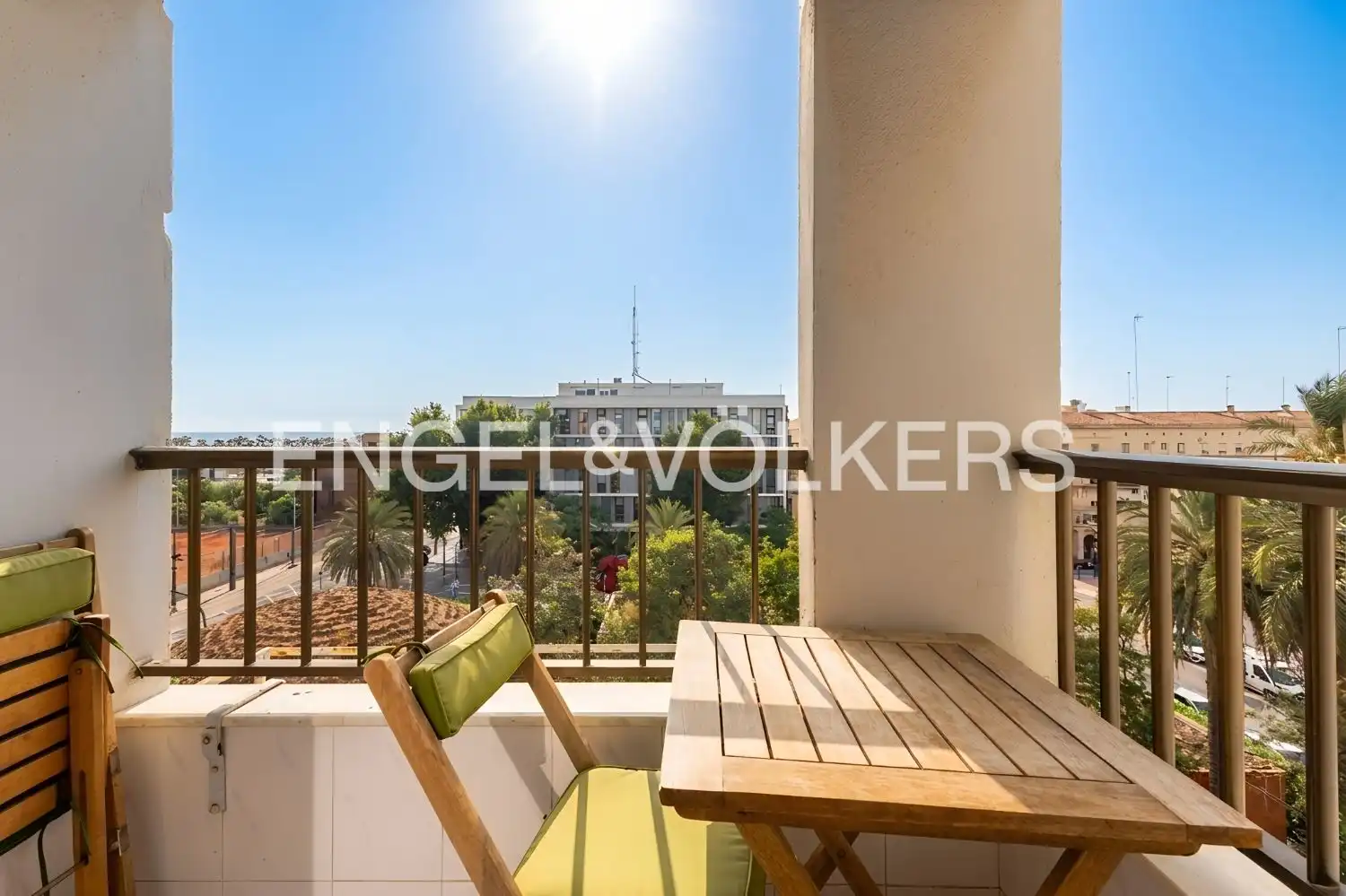 Terrasse von Wohnung zur Miete in Valencia mit Klimaanlage, Heizung und Parkett