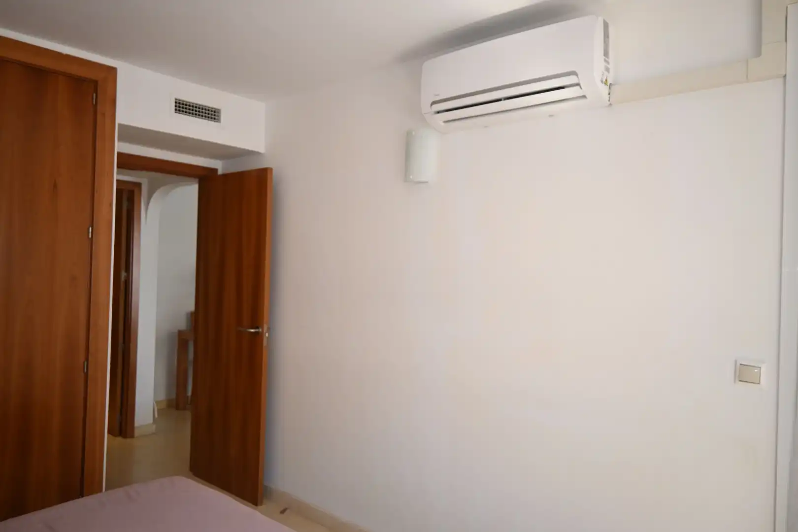 Dormitori de Apartament en venda en La Manga del Mar Menor amb Aire condicionat, Calefacció i Terrassa