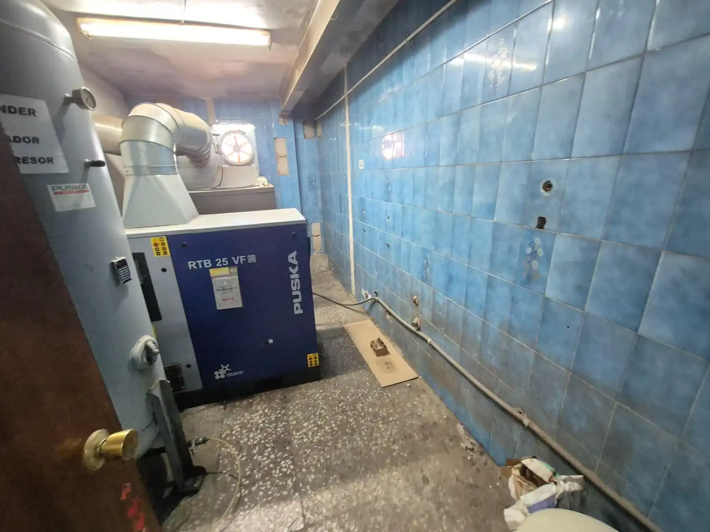 Nave industrial en venta en Elda