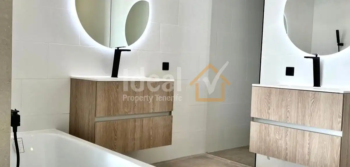 Apartment with pool for sale in Costa del Silencio, imagen 10