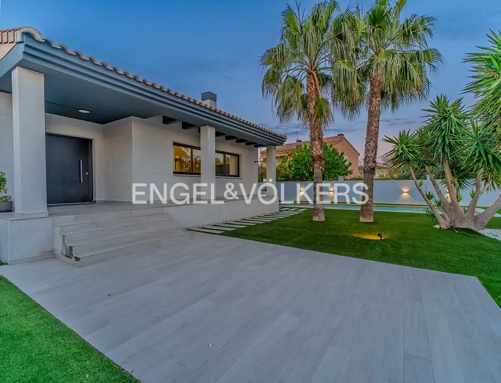 Terraza de Casa o chalet en venta en Mutxamel con Aire acondicionado, Calefacción y Jardín privado