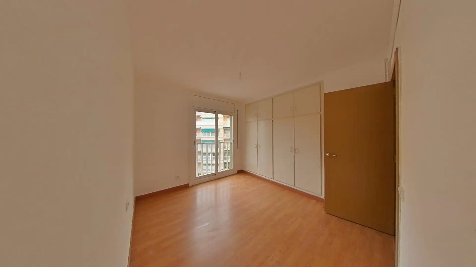 Bedroom of Flat for sale in Terrassa  with Heating