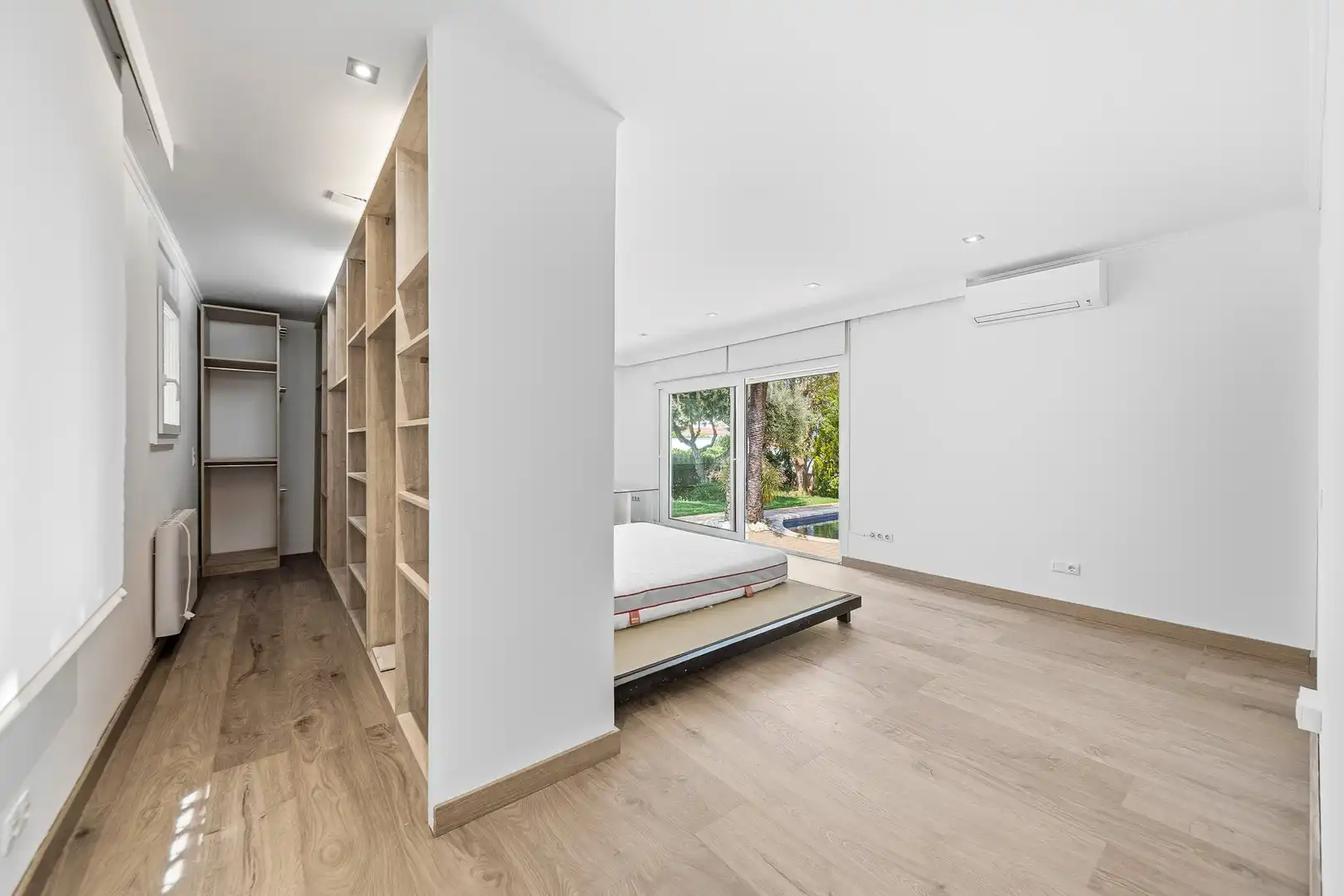 Habitación de Casa o chalet en venta en Empuriabrava con Aire acondicionado, Jardín privado y Terraza