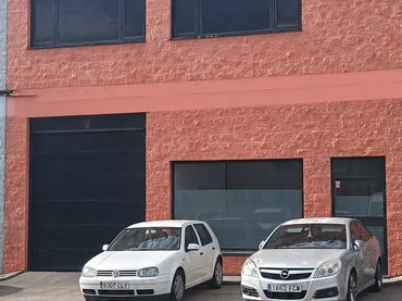 Industrial building for sale in SEVILLA
