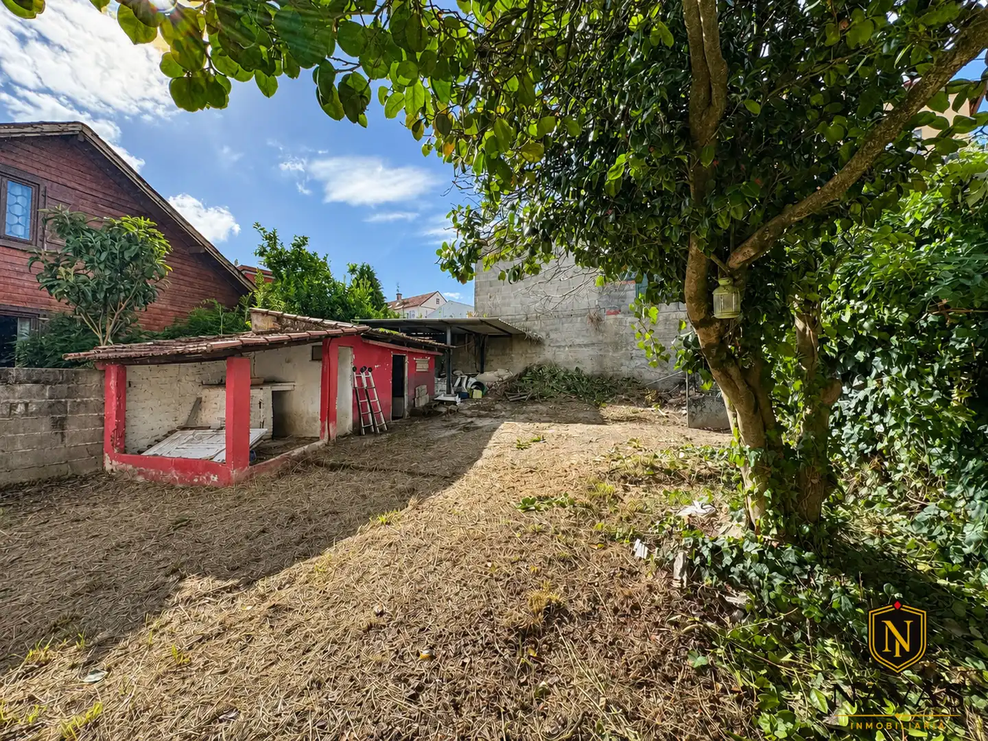 Houses for sale in Vigo   with Private garden